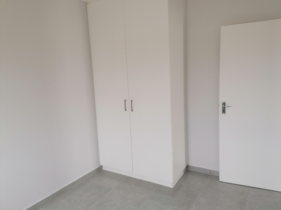 To Let 3 Bedroom Property for Rent in Stellendale Western Cape